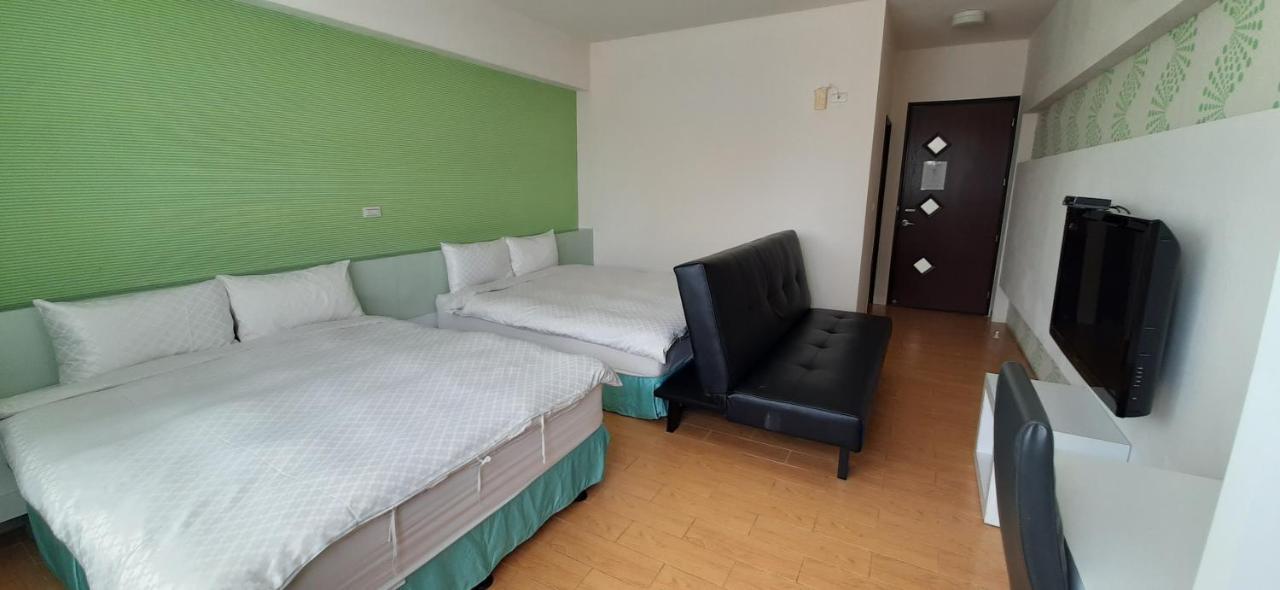 SKY square Homestay Magong Extérieur photo